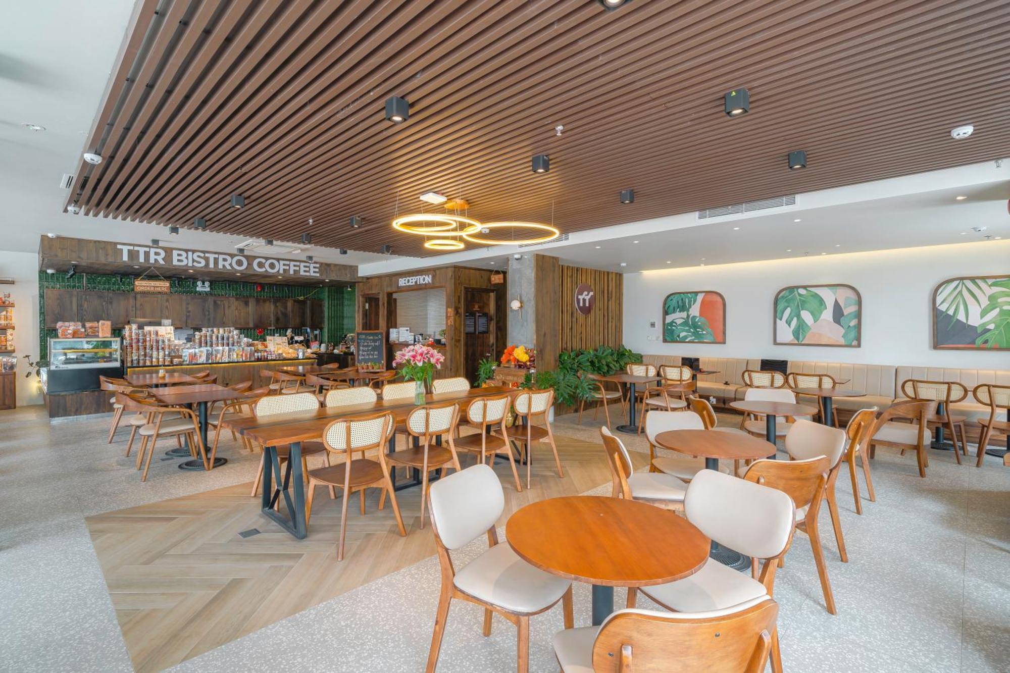דה לאט Ttr Central Apart Hotel מראה חיצוני תמונה